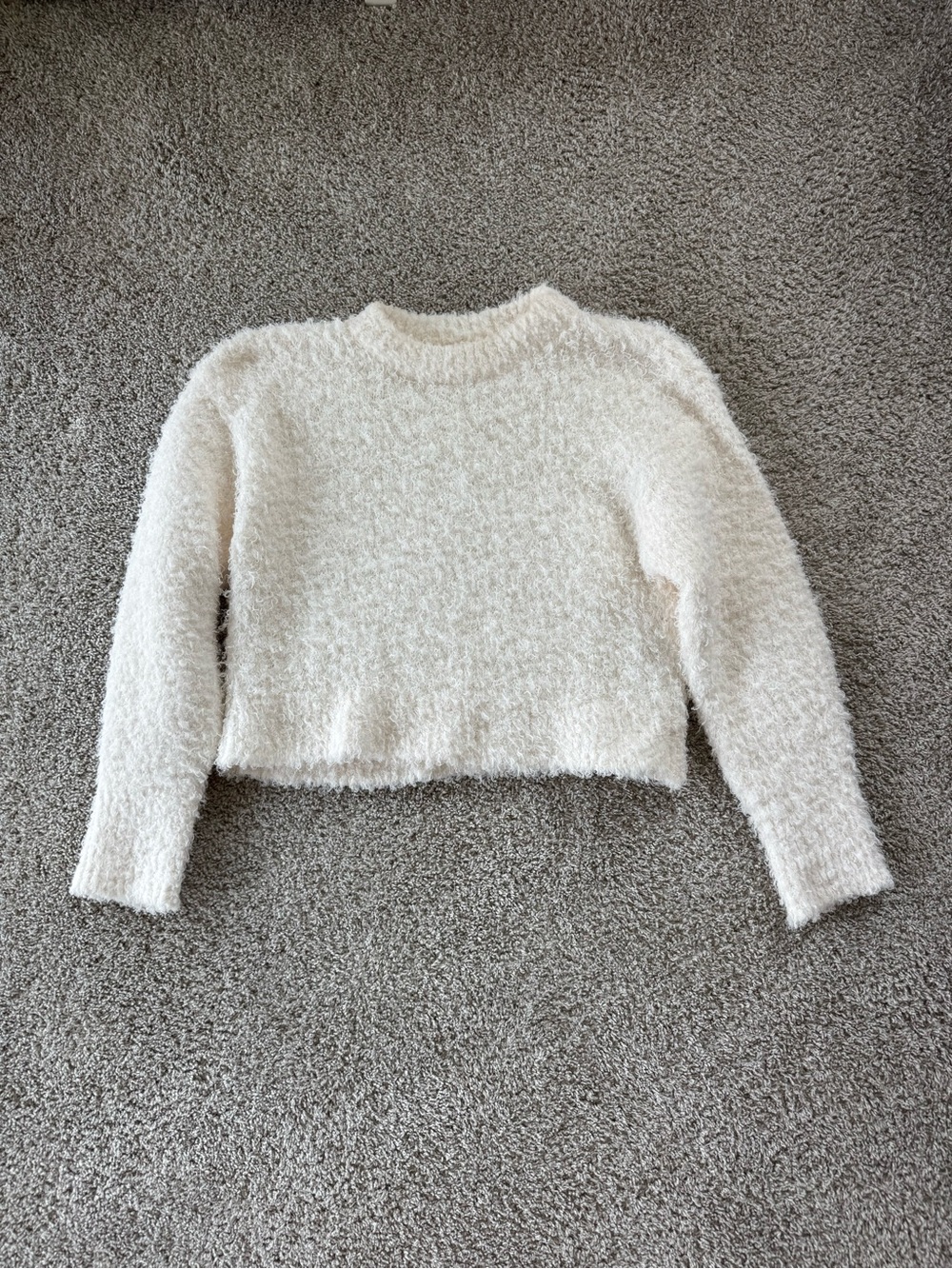 H&M Cropped Fuzzy Sweater